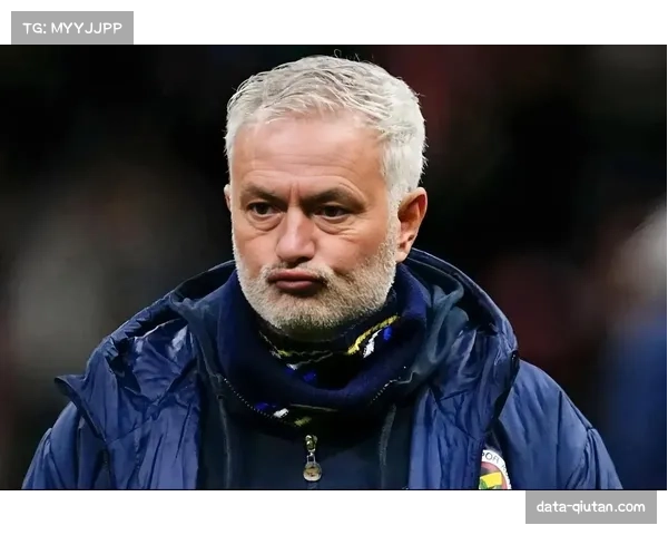 穆里尼奥染红无缘次回合 本菲卡主帅缺席影响欧冠晋级布局